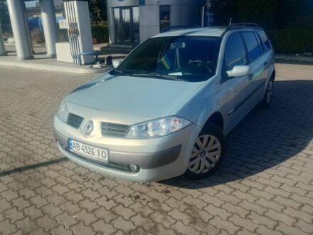 Серый Рено Меган, объемом двигателя 1.6 л и пробегом 350 тыс. км за 3999 $, фото 1 на Automoto.ua