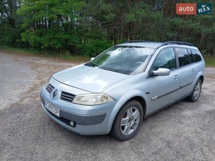 Рено Меган 2003 в Ковель на Automoto.ua Серый Рено Меган, объемом двигателя 1.87 л и пробегом 300 тыс. км за 2999 $, фото 1 на Automoto.ua