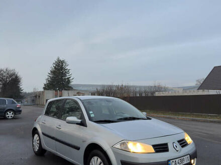 Серый Рено Меган, объемом двигателя 1.9 л и пробегом 330 тыс. км за 3450 $, фото 1 на Automoto.ua