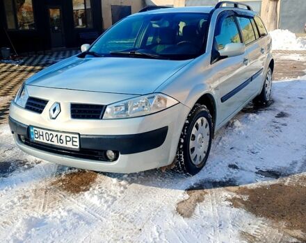 Серый Рено Меган, объемом двигателя 1.6 л и пробегом 285 тыс. км за 4490 $, фото 1 на Automoto.ua