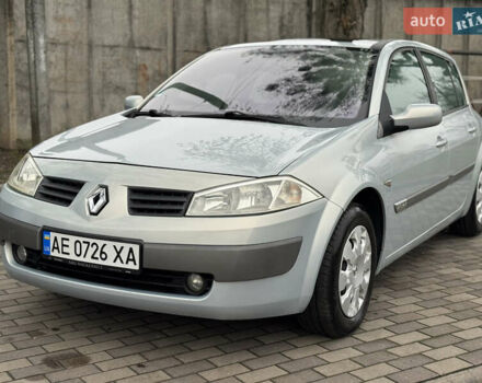 Серый Рено Меган, объемом двигателя 2 л и пробегом 242 тыс. км за 4900 $, фото 1 на Automoto.ua