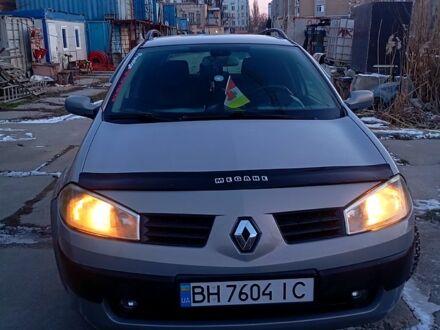 Серый Рено Меган, объемом двигателя 1.5 л и пробегом 0 тыс. км за 4500 $, фото 1 на Automoto.ua