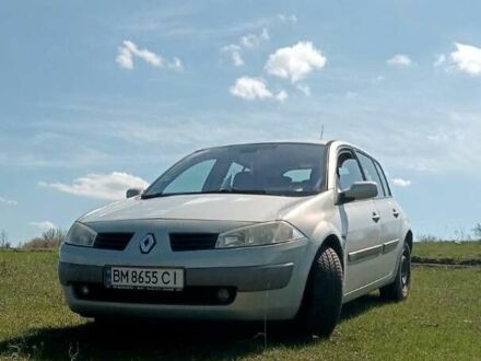 Рено Меган 2004 в Сумах на Automoto.ua Серый Рено Меган, объемом двигателя 1.6 л и пробегом 205 тыс. км за 4000 $, фото 1 на Automoto.ua