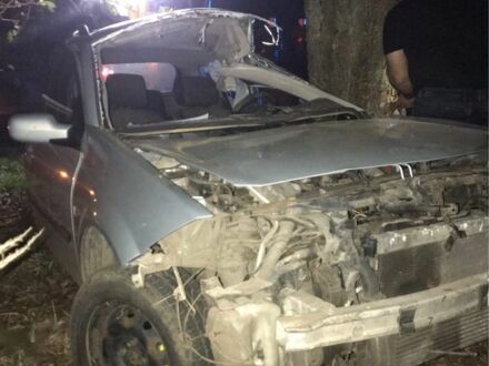 Серый Рено Меган, объемом двигателя 1.9 л и пробегом 250 тыс. км за 1000 $, фото 1 на Automoto.ua