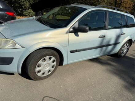 Серый Рено Меган, объемом двигателя 0 л и пробегом 190 тыс. км за 4750 $, фото 1 на Automoto.ua