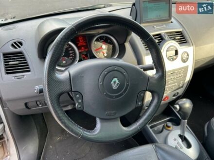Сірий Рено Меган, об'ємом двигуна 2 л та пробігом 190 тис. км за 6500 $, фото 1 на Automoto.ua