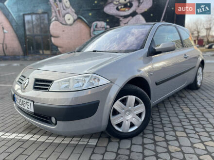 Рено Меган 2004 в Луцке на Automoto.ua Серый Рено Меган, объемом двигателя 1.4 л и пробегом 249 тыс. км за 3550 $, фото 1 на Automoto.ua