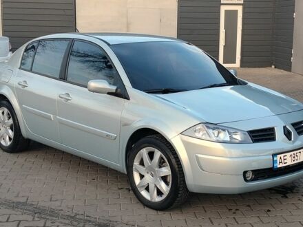 Серый Рено Меган, объемом двигателя 1.5 л и пробегом 350 тыс. км за 5000 $, фото 1 на Automoto.ua