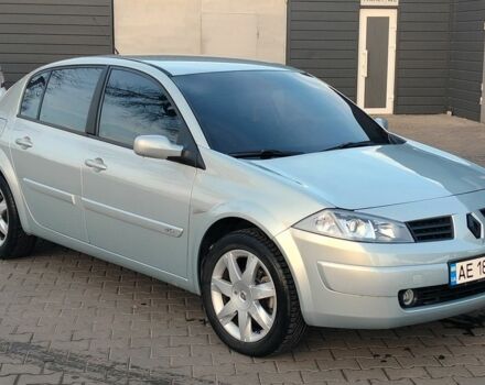 Серый Рено Меган, объемом двигателя 1.5 л и пробегом 350 тыс. км за 5000 $, фото 1 на Automoto.ua