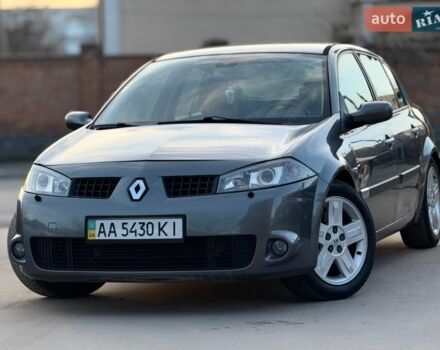 Серый Рено Меган, объемом двигателя 2 л и пробегом 220 тыс. км за 4850 $, фото 1 на Automoto.ua