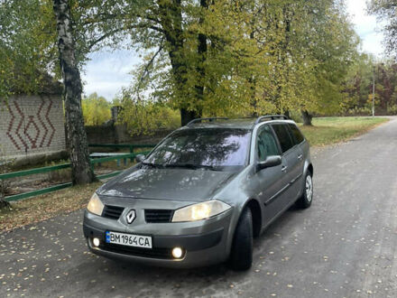 Рено Меган 2004 в Шостке на Automoto.ua Серый Рено Меган, объемом двигателя 1.46 л и пробегом 225 тыс. км за 3999 $, фото 1 на Automoto.ua