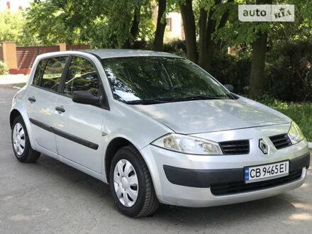 Рено Меган 2004 у Житомирі на Automoto.ua Сірий Рено Меган, об'ємом двигуна 1.5 л та пробігом 200 тис. км за 3999 $, фото 1 на Automoto.ua