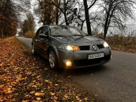 Серый Рено Меган, объемом двигателя 1.4 л и пробегом 216 тыс. км за 6500 $, фото 1 на Automoto.ua