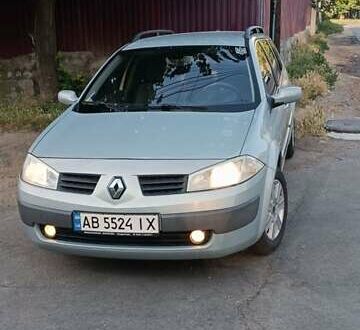 Рено Меган 2004 в Виннице на Automoto.ua Серый Рено Меган, объемом двигателя 1.6 л и пробегом 236 тыс. км за 4400 $, фото 1 на Automoto.ua