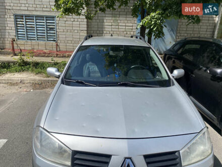 Сірий Рено Меган, об'ємом двигуна 1.6 л та пробігом 225 тис. км за 4000 $, фото 1 на Automoto.ua