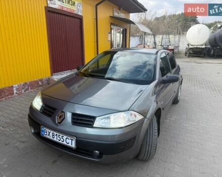 Сірий Рено Меган, об'ємом двигуна 1.6 л та пробігом 215 тис. км за 3700 $, фото 1 на Automoto.ua