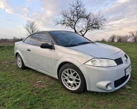 Серый Рено Меган, объемом двигателя 1.6 л и пробегом 210 тыс. км за 3400 $, фото 1 на Automoto.ua