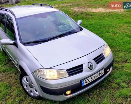 Серый Рено Меган, объемом двигателя 1.6 л и пробегом 226 тыс. км за 3700 $, фото 1 на Automoto.ua