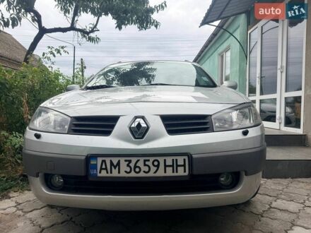 Серый Рено Меган, объемом двигателя 2 л и пробегом 110 тыс. км за 5100 $, фото 1 на Automoto.ua
