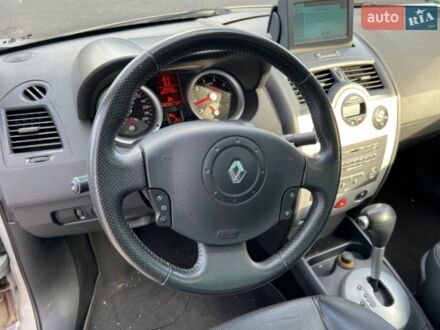 Серый Рено Меган, объемом двигателя 2 л и пробегом 190 тыс. км за 6500 $, фото 1 на Automoto.ua