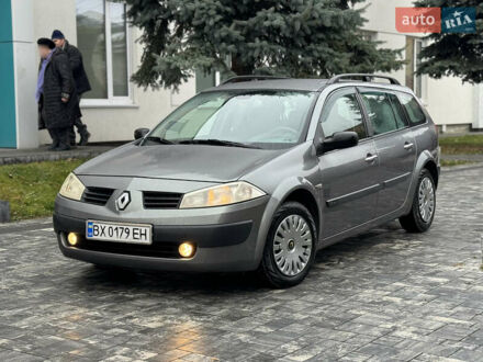 Серый Рено Меган, объемом двигателя 1.6 л и пробегом 300 тыс. км за 3850 $, фото 1 на Automoto.ua