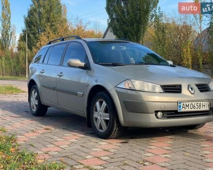 Сірий Рено Меган, об'ємом двигуна 1.6 л та пробігом 200 тис. км за 3690 $, фото 1 на Automoto.ua