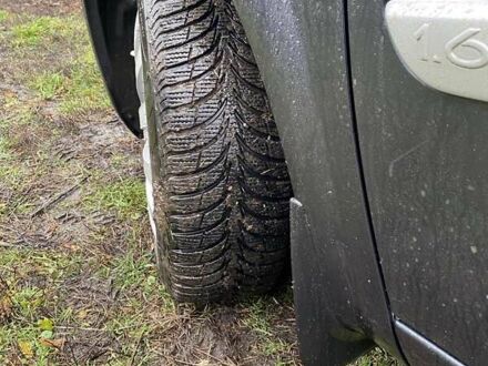 Сірий Рено Меган, об'ємом двигуна 1.6 л та пробігом 254 тис. км за 4800 $, фото 1 на Automoto.ua