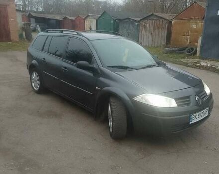 Серый Рено Меган, объемом двигателя 1.6 л и пробегом 267 тыс. км за 4500 $, фото 1 на Automoto.ua