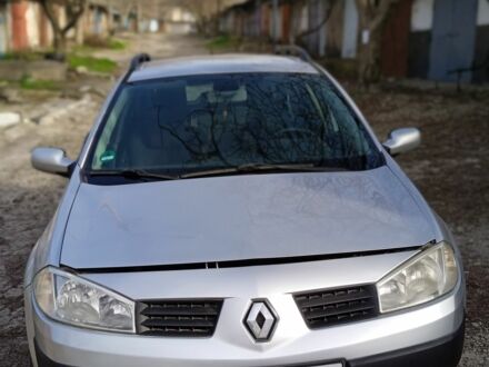 Серый Рено Меган, объемом двигателя 1.4 л и пробегом 178 тыс. км за 5000 $, фото 1 на Automoto.ua