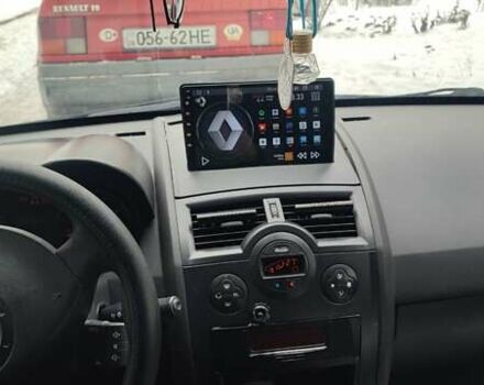 Сірий Рено Меган, об'ємом двигуна 1.6 л та пробігом 212 тис. км за 3800 $, фото 1 на Automoto.ua