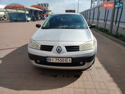 Рено Меган 2005 в Полтаве на Automoto.ua Серый Рено Меган, объемом двигателя 1.4 л и пробегом 217 тыс. км за 4000 $, фото 1 на Automoto.ua