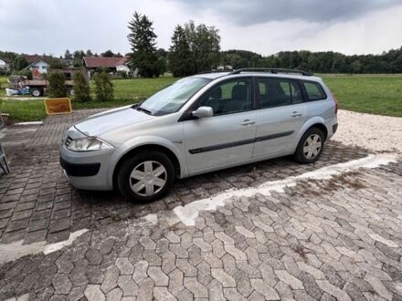 Серый Рено Меган, объемом двигателя 1.6 л и пробегом 201 тыс. км за 5499 $, фото 1 на Automoto.ua