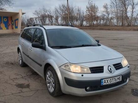 Рено Меган 2005 в Первомайском на Automoto.ua Серый Рено Меган, объемом двигателя 1.6 л и пробегом 285 тыс. км за 4900 $, фото 1 на Automoto.ua