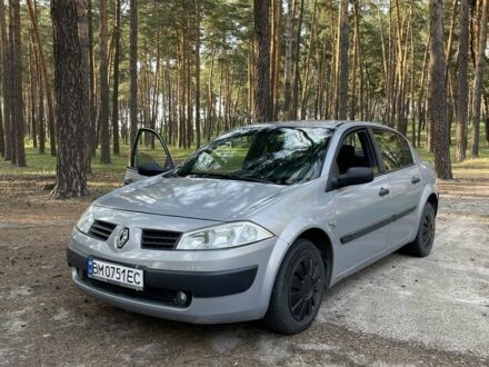 Рено Меган 2005 в Сумах на Automoto.ua Серый Рено Меган, объемом двигателя 1.4 л и пробегом 246 тыс. км за 3150 $, фото 1 на Automoto.ua