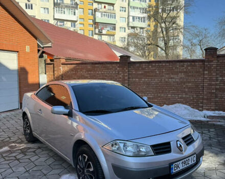 Сірий Рено Меган, об'ємом двигуна 1.6 л та пробігом 230 тис. км за 5900 $, фото 1 на Automoto.ua