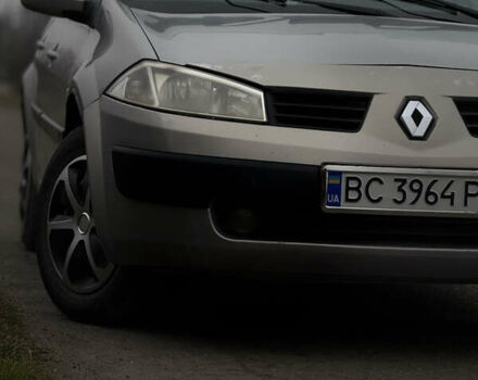 Серый Рено Меган, объемом двигателя 1.46 л и пробегом 313 тыс. км за 2999 $, фото 1 на Automoto.ua