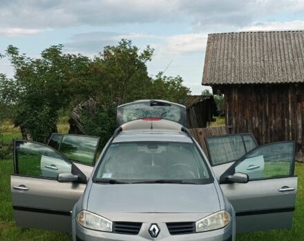 Серый Рено Меган, объемом двигателя 1.6 л и пробегом 181 тыс. км за 4200 $, фото 1 на Automoto.ua