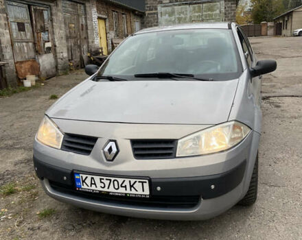 Серый Рено Меган, объемом двигателя 1.39 л и пробегом 230 тыс. км за 4300 $, фото 1 на Automoto.ua