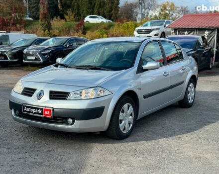 Серый Рено Меган, объемом двигателя 1.6 л и пробегом 132 тыс. км за 4780 $, фото 1 на Automoto.ua