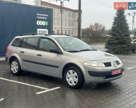 Серый Рено Меган, объемом двигателя 1.6 л и пробегом 197 тыс. км за 5300 $, фото 1 на Automoto.ua