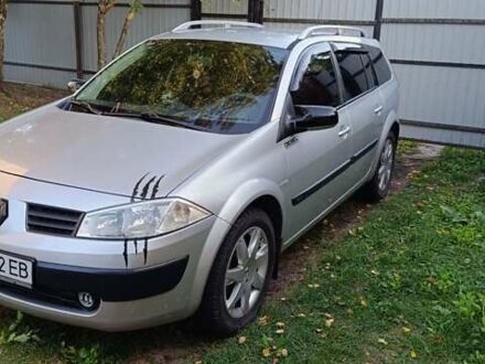 Рено Меган 2005 у Кролевце на Automoto.ua Сірий Рено Меган, об'ємом двигуна 1.46 л та пробігом 240 тис. км за 5550 $, фото 1 на Automoto.ua