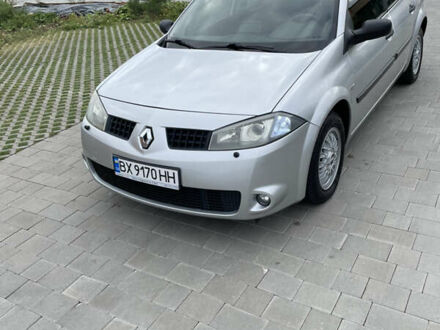 Рено Меган 2005 у Хмельницькому на Automoto.ua Сірий Рено Меган, об'ємом двигуна 1.46 л та пробігом 270 тис. км за 5800 $, фото 1 на Automoto.ua