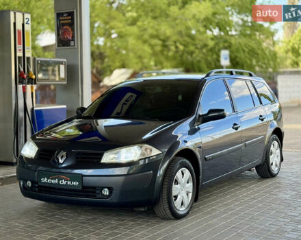 Сірий Рено Меган, об'ємом двигуна 1.6 л та пробігом 208 тис. км за 6199 $, фото 1 на Automoto.ua