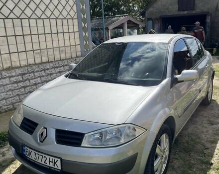 Сірий Рено Меган, об'ємом двигуна 1.6 л та пробігом 274 тис. км за 4500 $, фото 1 на Automoto.ua