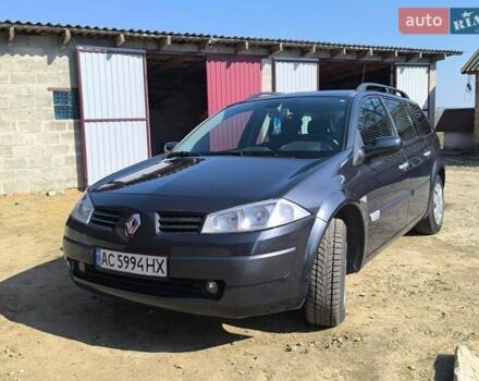 Серый Рено Меган, объемом двигателя 1.6 л и пробегом 211 тыс. км за 5500 $, фото 1 на Automoto.ua