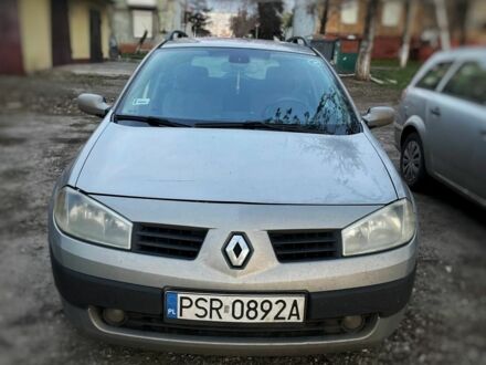 Рено Меган 2005 у Краматорске на Automoto.ua Сірий Рено Меган, об'ємом двигуна 1.9 л та пробігом 344 тис. км за 3140 $, фото 1 на Automoto.ua