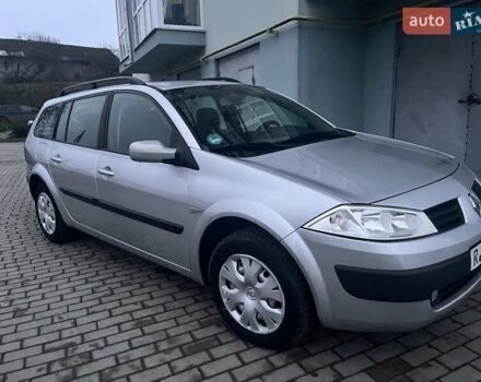 Серый Рено Меган, объемом двигателя 1.6 л и пробегом 168 тыс. км за 4499 $, фото 1 на Automoto.ua