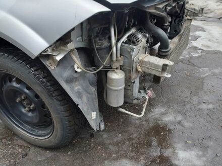 Сірий Рено Меган, об'ємом двигуна 1.9 л та пробігом 283 тис. км за 2000 $, фото 1 на Automoto.ua