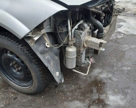 Сірий Рено Меган, об'ємом двигуна 1.9 л та пробігом 283 тис. км за 2000 $, фото 1 на Automoto.ua