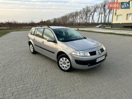 Рено Меган 2005 в Теплике на Automoto.ua Серый Рено Меган, объемом двигателя 1.6 л и пробегом 217 тыс. км за 5199 $, фото 1 на Automoto.ua